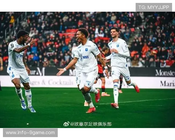 雷恩足球队近期表现分析与未来发展前景全面解读